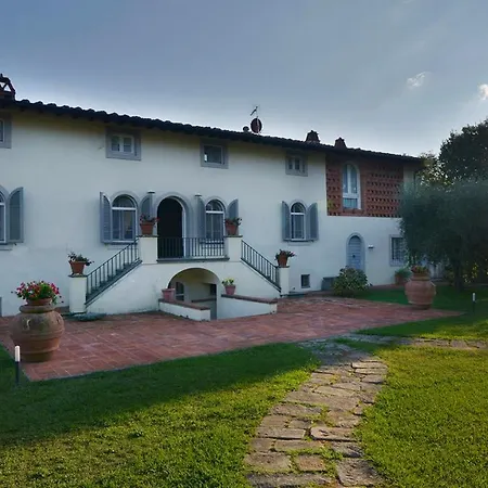 Alida 12, Emma Villa Capannori